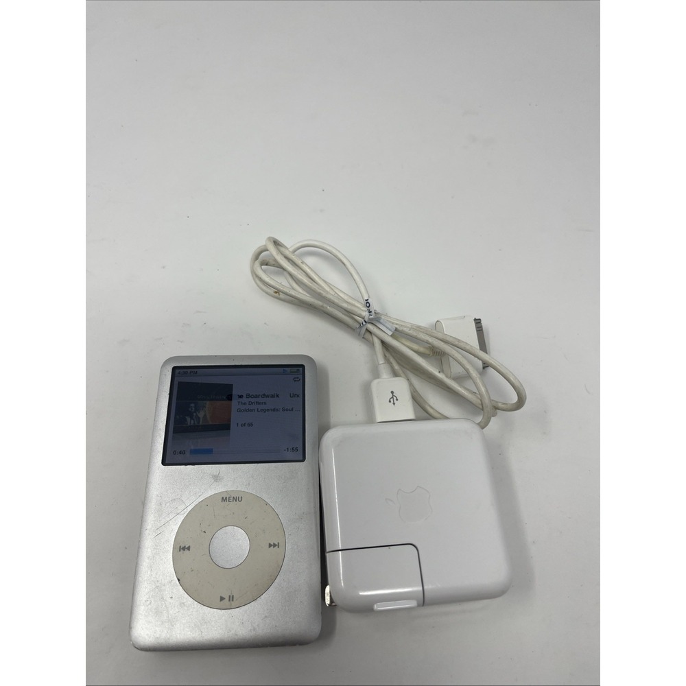 Apple iPod classic 6th Generation Silver (80 GB) Tested W/ Charger Bundle